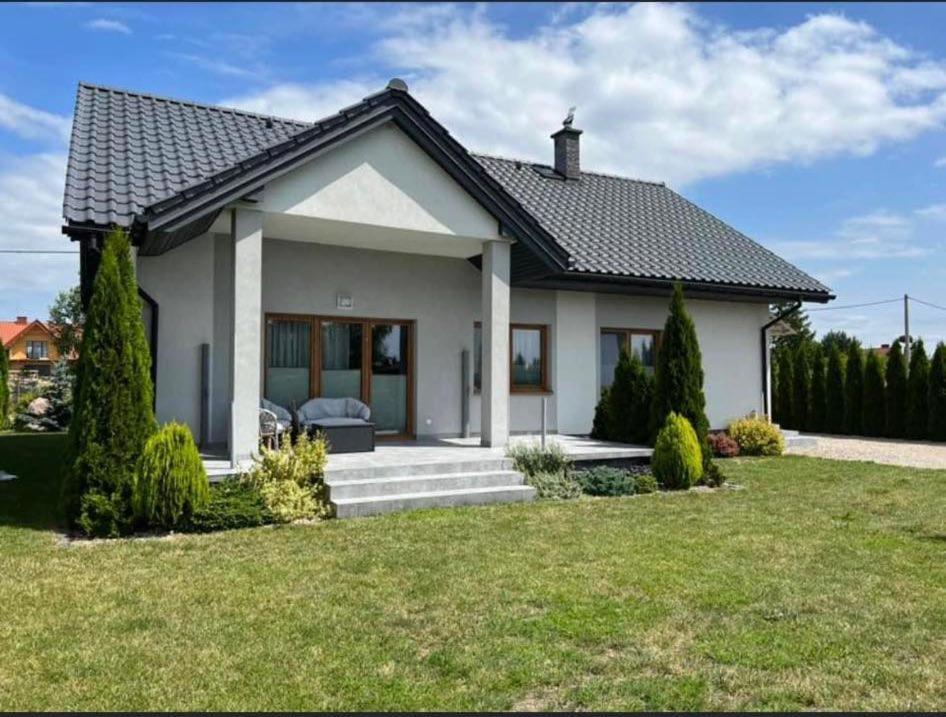 Beztroski Zakatek Nowe Guty Exteriör bild